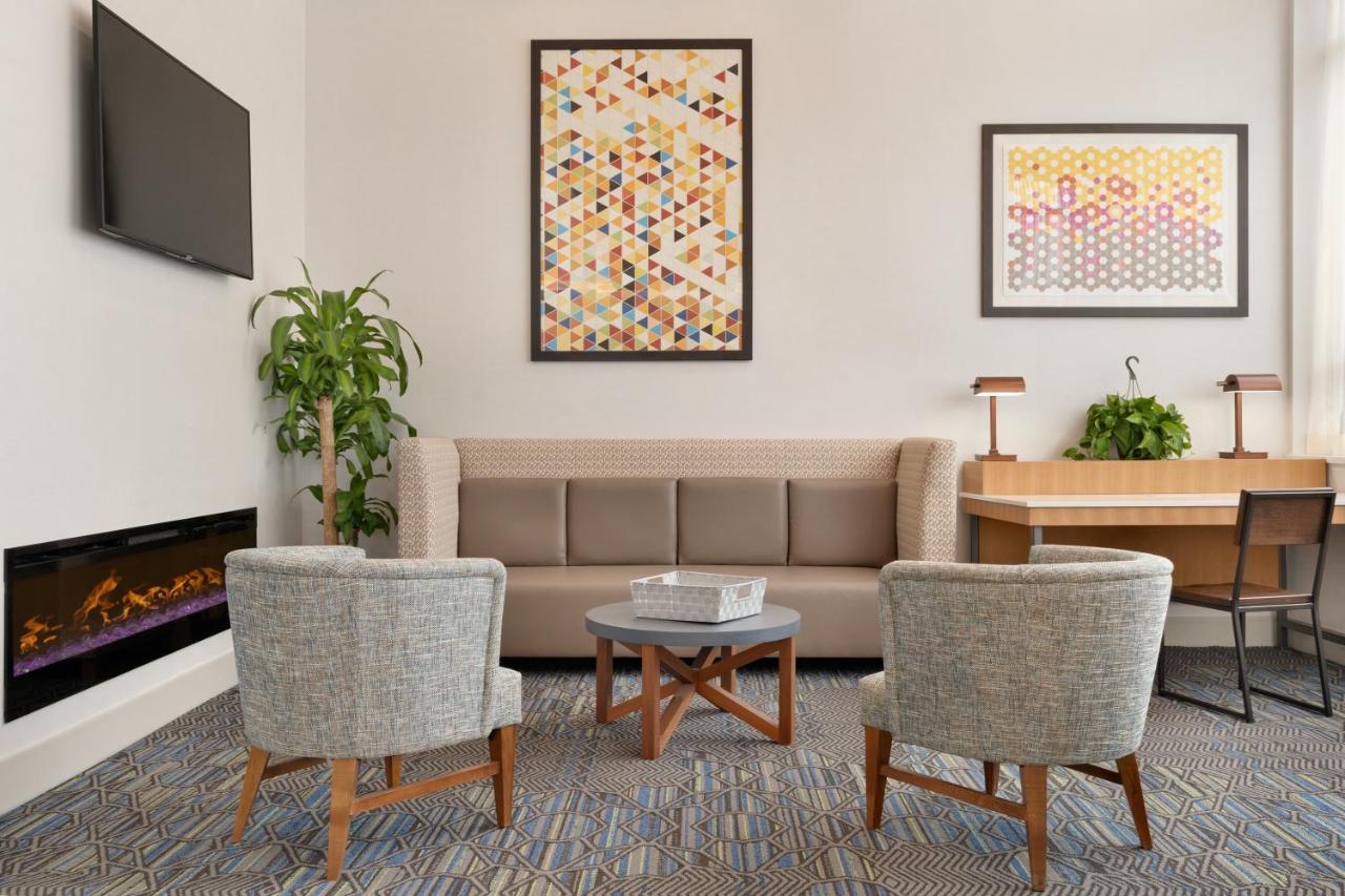 Holiday Inn Express - Jamaica - Jfk Airtrain - Nyc By Ihg New York Exterior photo
