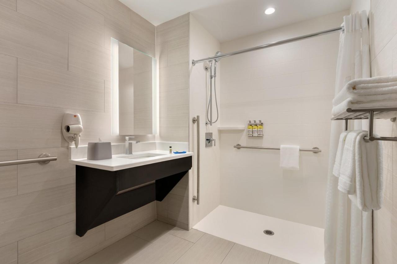 Holiday Inn Express - Jamaica - Jfk Airtrain - Nyc By Ihg New York Exterior photo