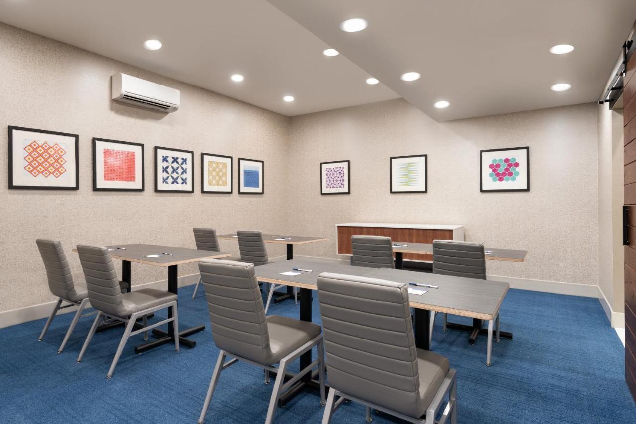 Holiday Inn Express - Jamaica - Jfk Airtrain - Nyc By Ihg New York Exterior photo