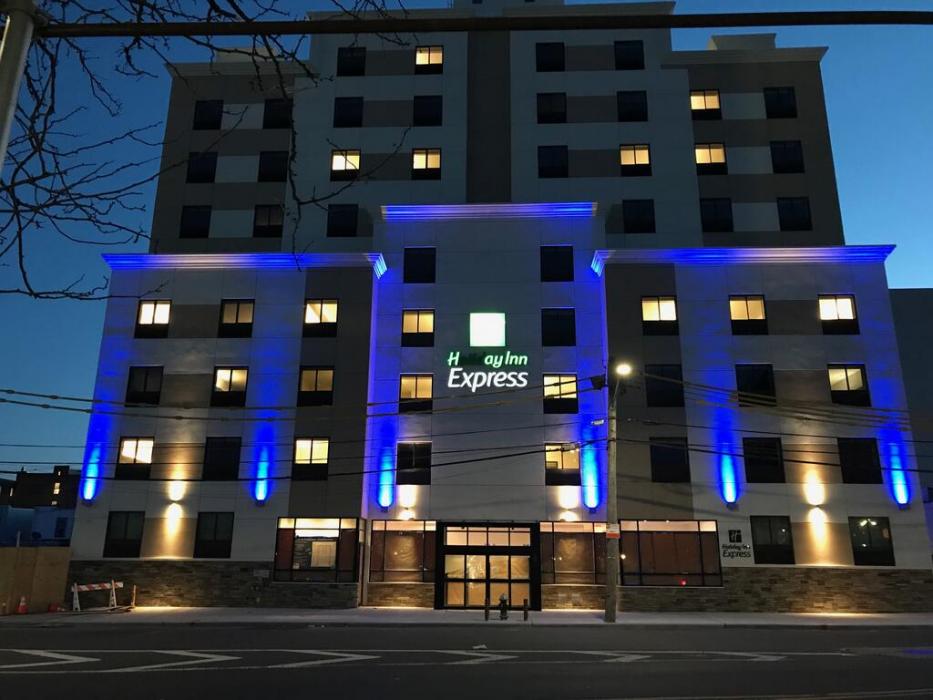 Holiday Inn Express - Jamaica - Jfk Airtrain - Nyc By Ihg New York Exterior photo